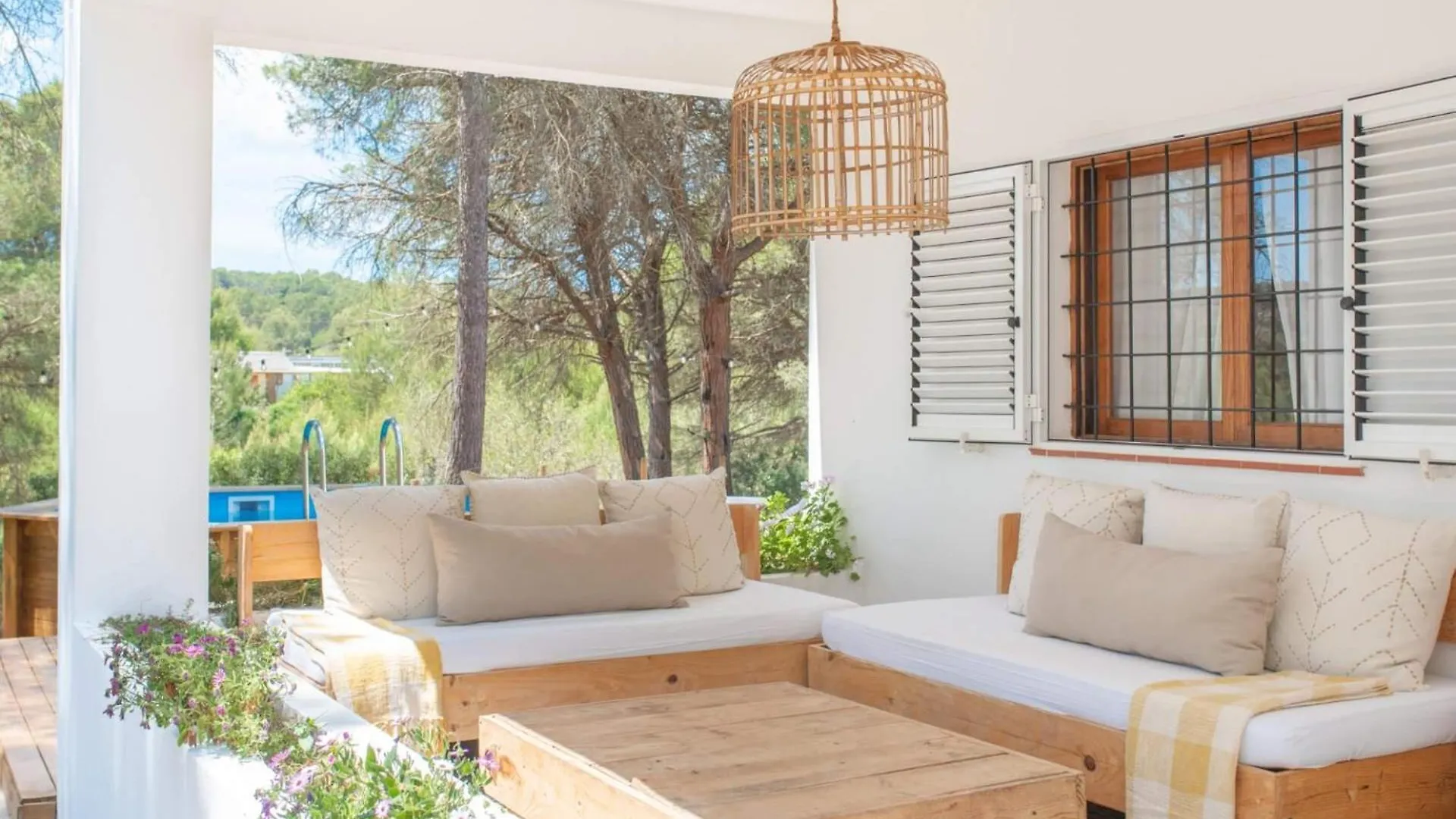Casa Can Vert Con Piscina Santa Gertrudis  ヴィラ